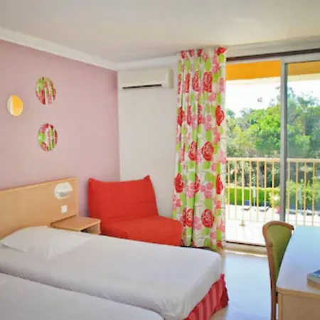 Hotel Isola Borgo (Corsica)