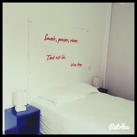 Isola Hotel 3*