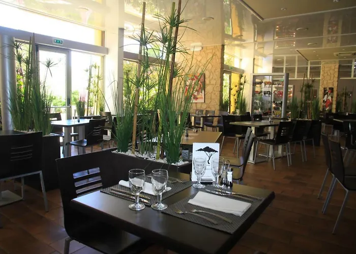 Hotel Isola 3*