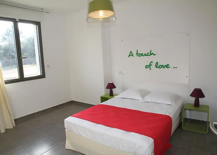 Hotel Isola Borgo (Corsica)