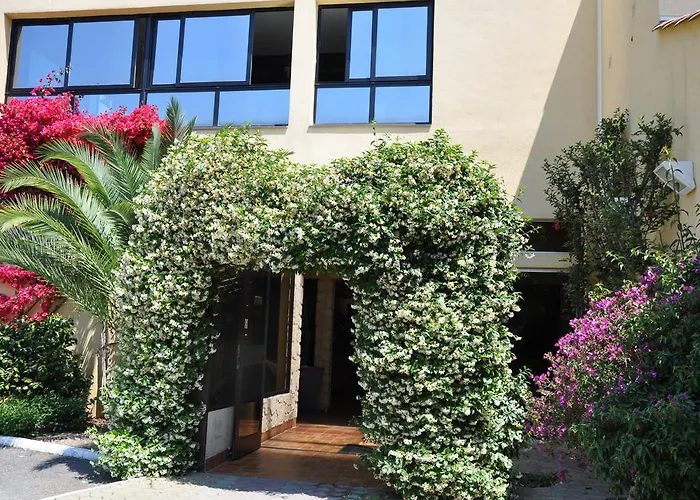 Isola Borgo (Corsica)